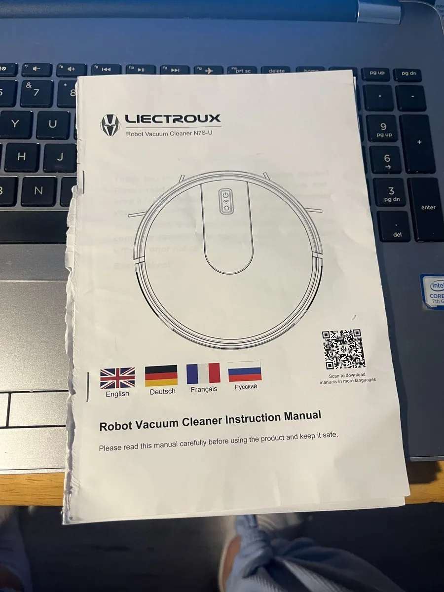 Robot Vacuum cleaner - Image 1