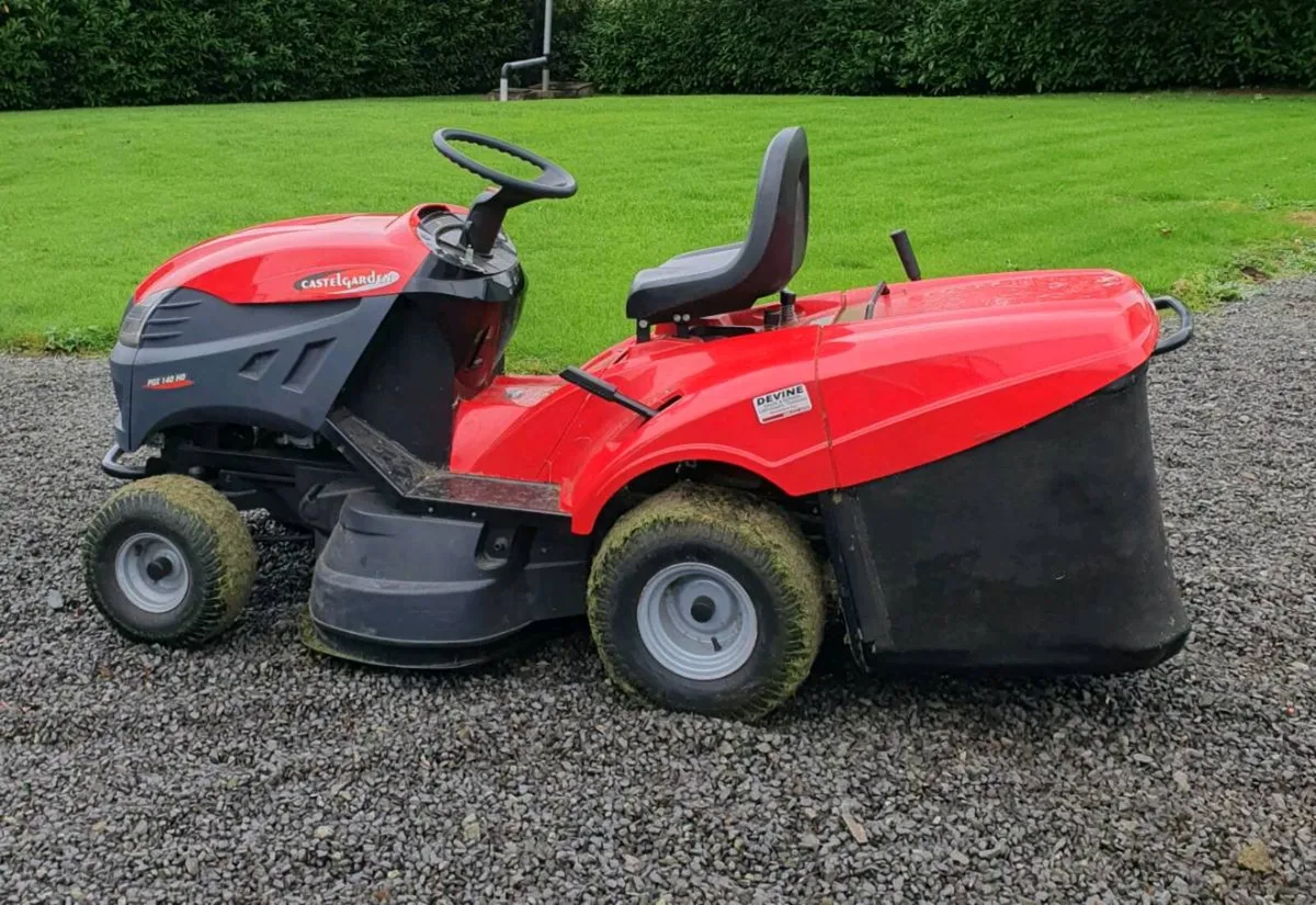 Ride on Lawnmower - Castlegarden PGX140HD - Image 3