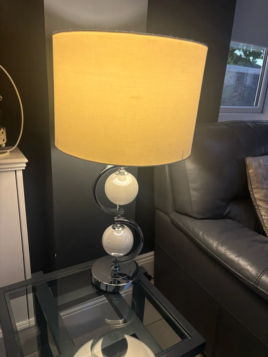 Table Lamp - Image 2