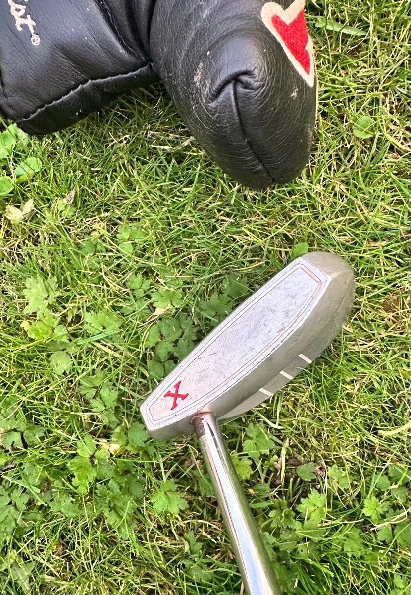 Scotty Cameron Titleist Red X Putter 34” - Image 2
