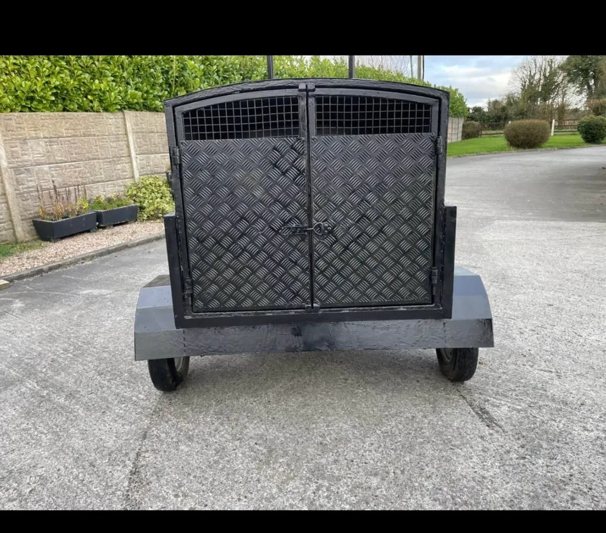 Dog box trailer - Image 2