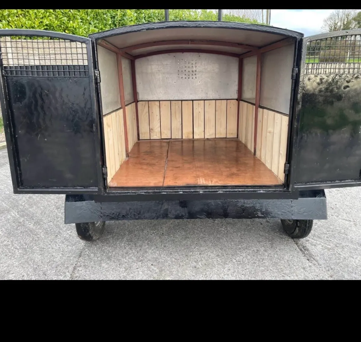 Dog box trailer - Image 3