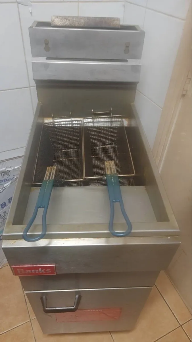 Chip fryer - Image 1