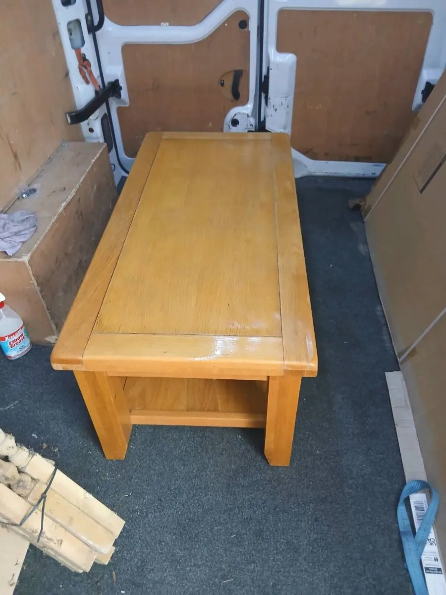 Solid oak coffee table (heavy) - Image 2