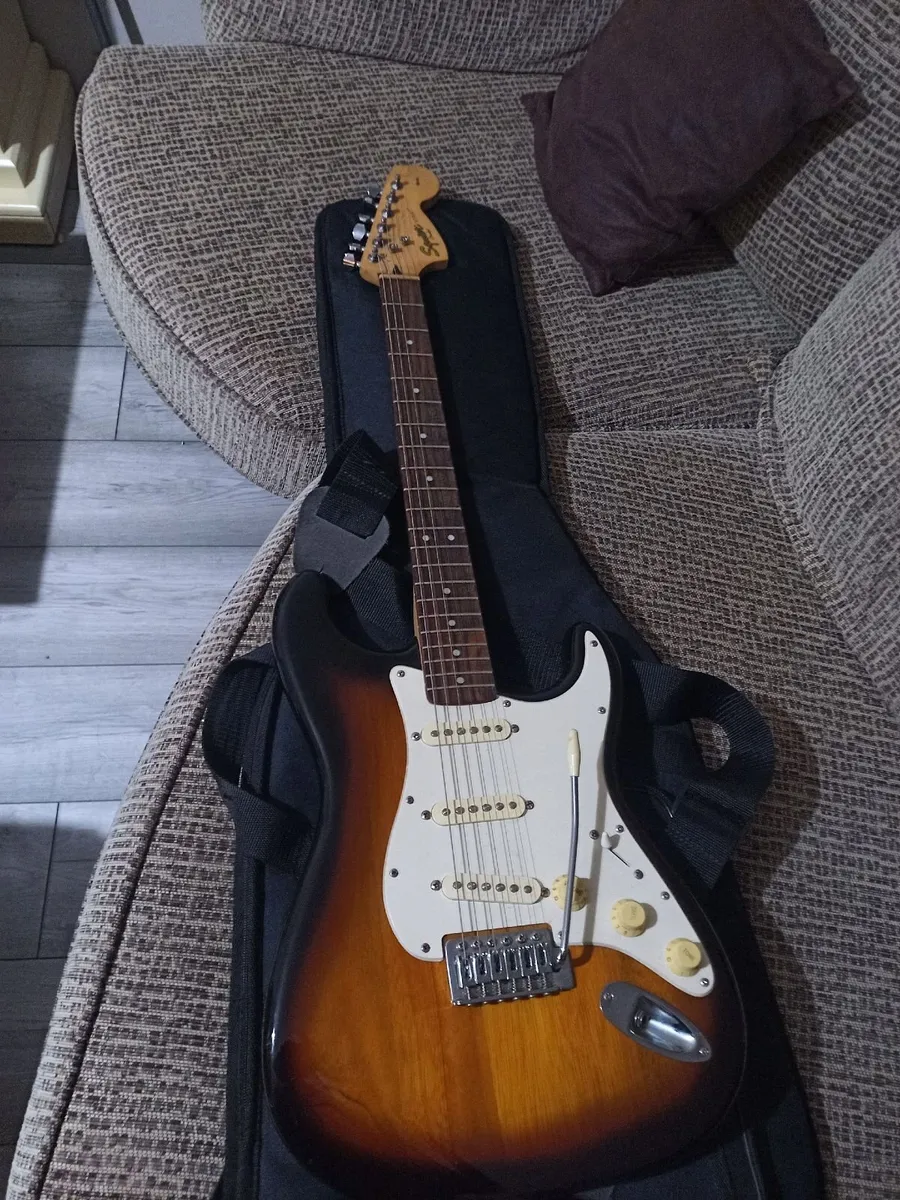 Electric guitar - Squier