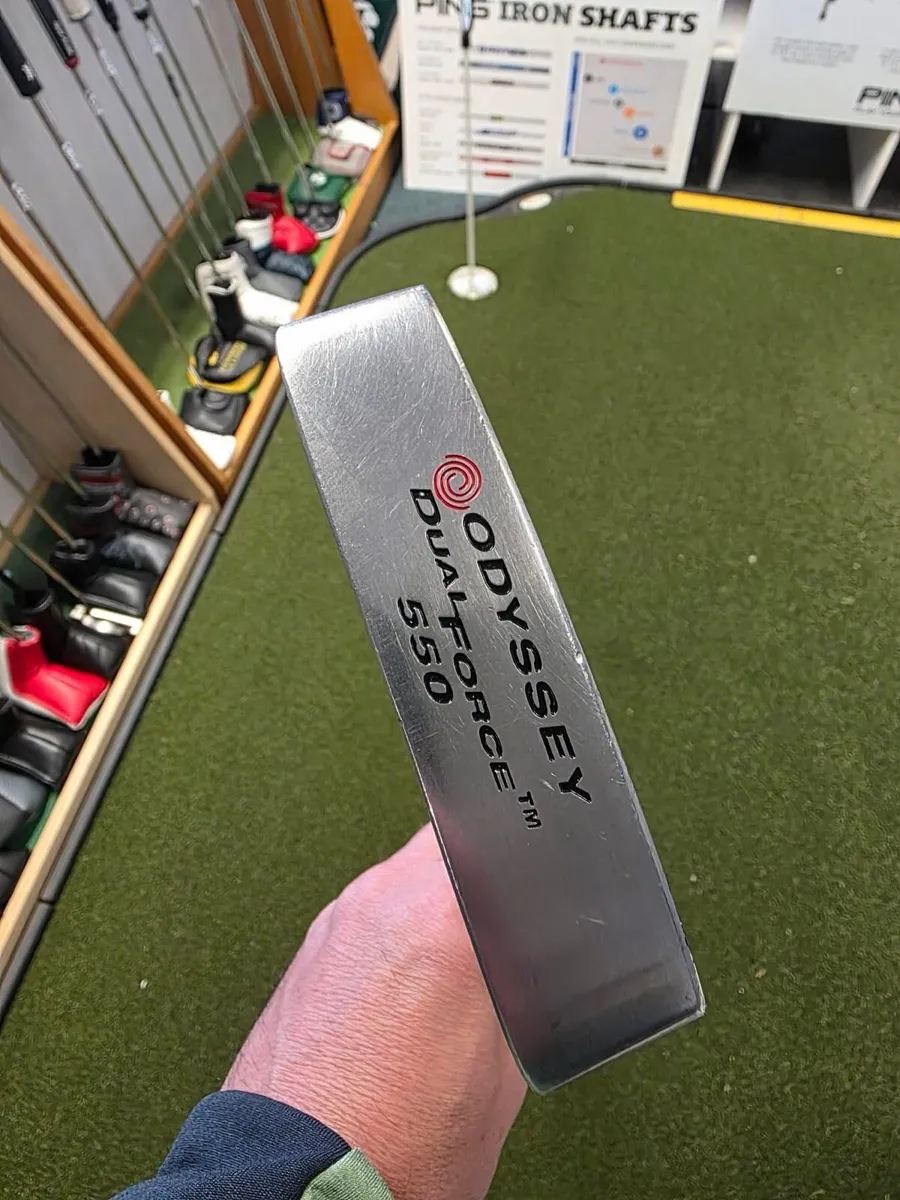 Odyssey Dual Force Putter - Image 1