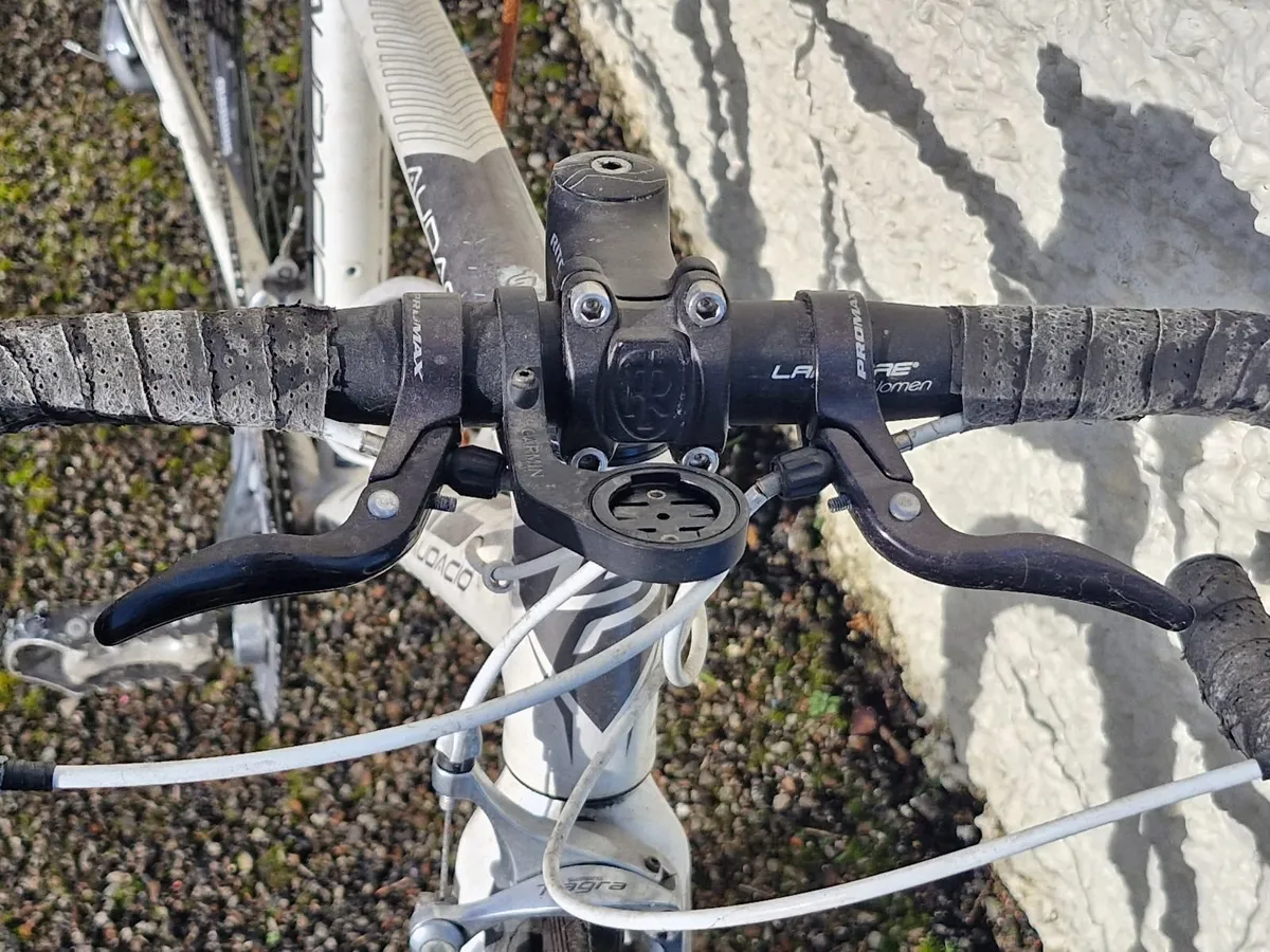 Lapierre Road Bike - Image 2