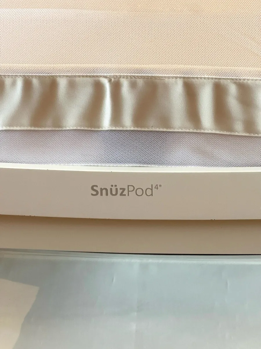SnuzPod 4 Bedside Crib - Image 2