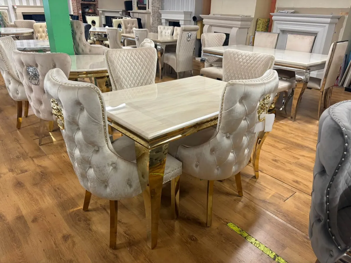 New Kitchen Dining Tables With Chairs - Image 4