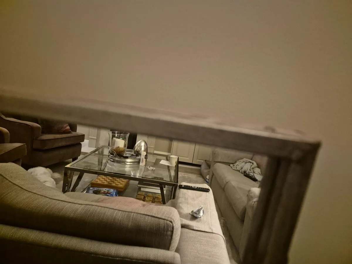 Mirror - Image 1