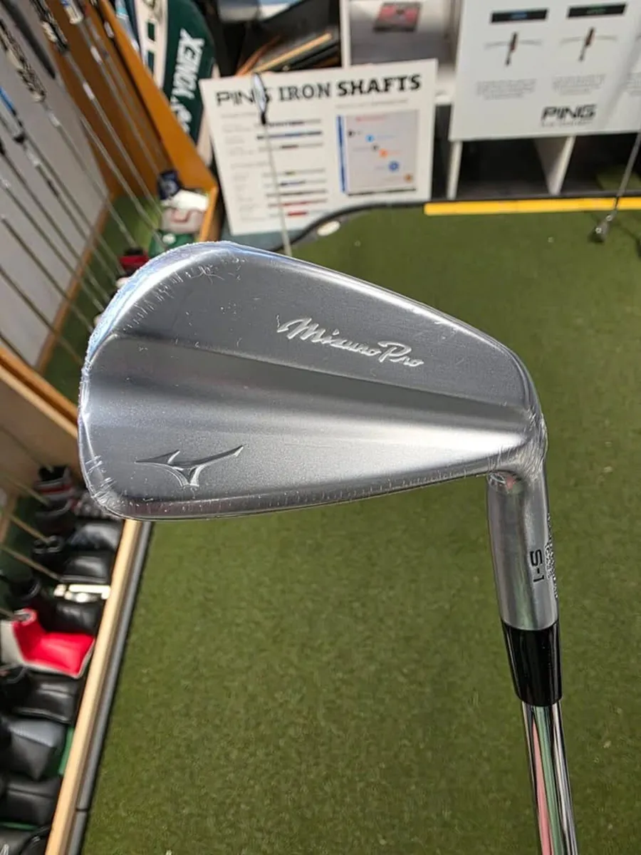 New Mizuno Pro S1 / S3 Forged Combo Set - Image 1