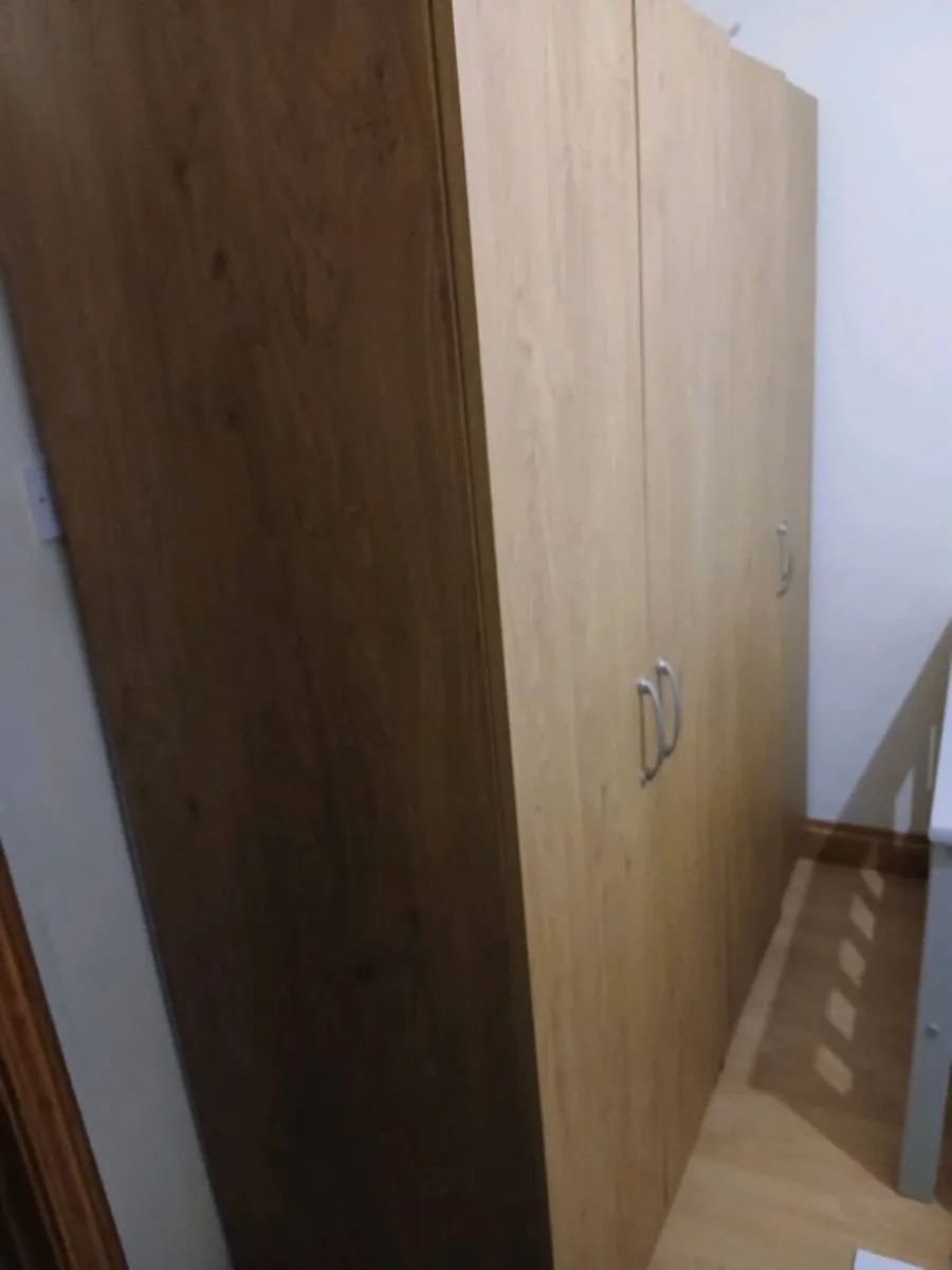 Wardrobe - Image 2