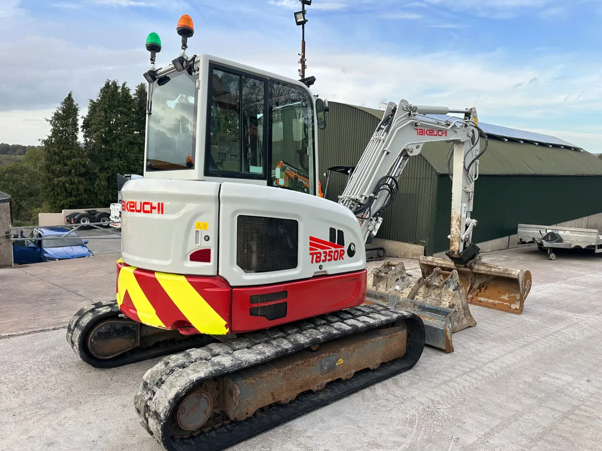 Excavator - Image 4
