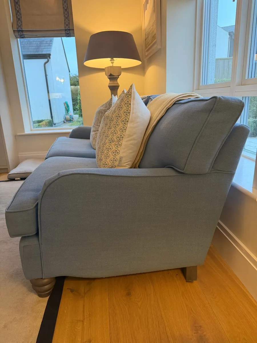 Large 2 Seater Bespoke Sofa - Image 3