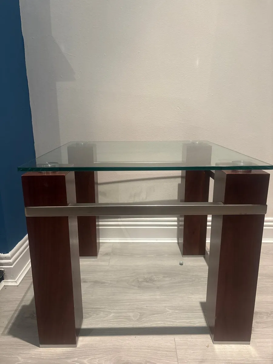 Pair of Side tables for sitting room - Image 2