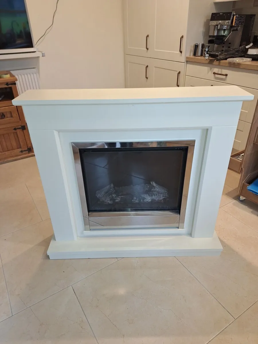 Fire place - Image 2