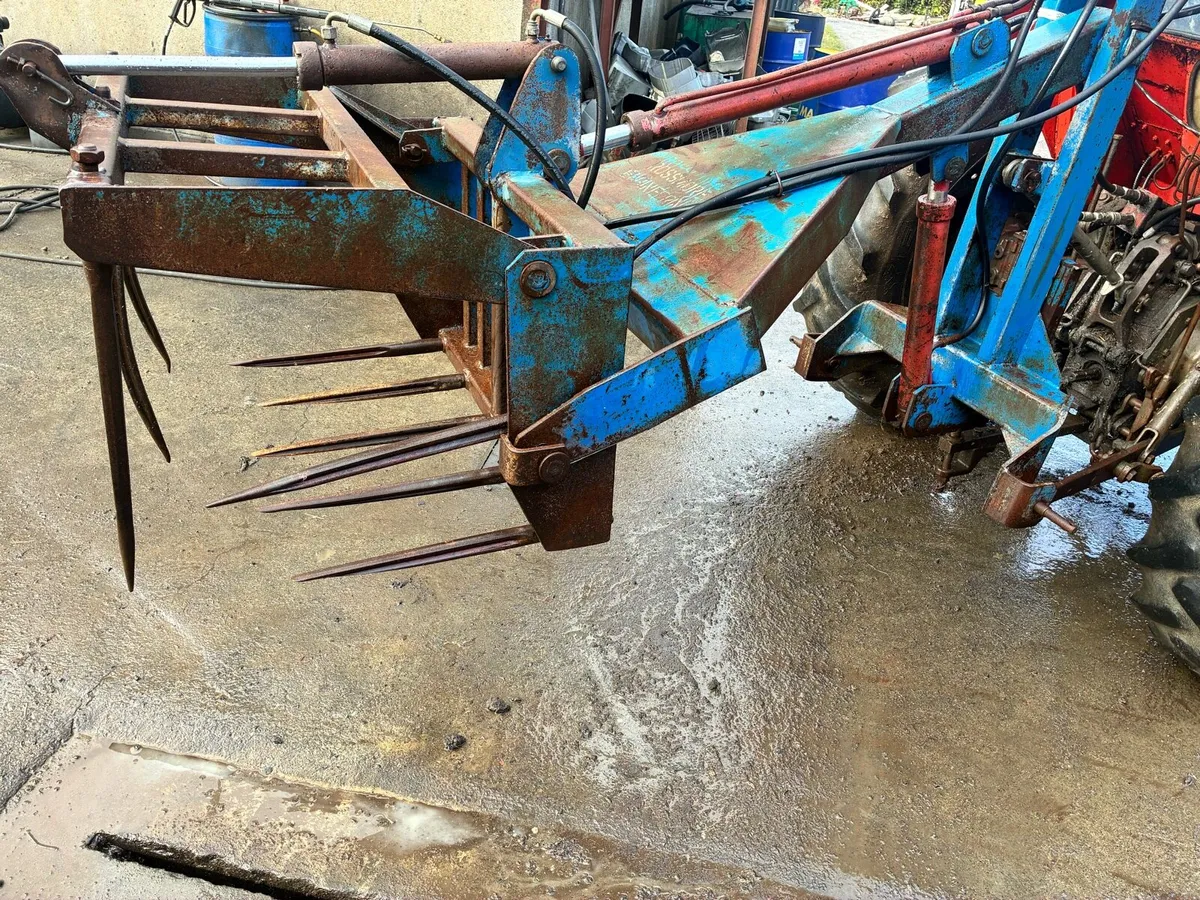 Back loader - Image 3