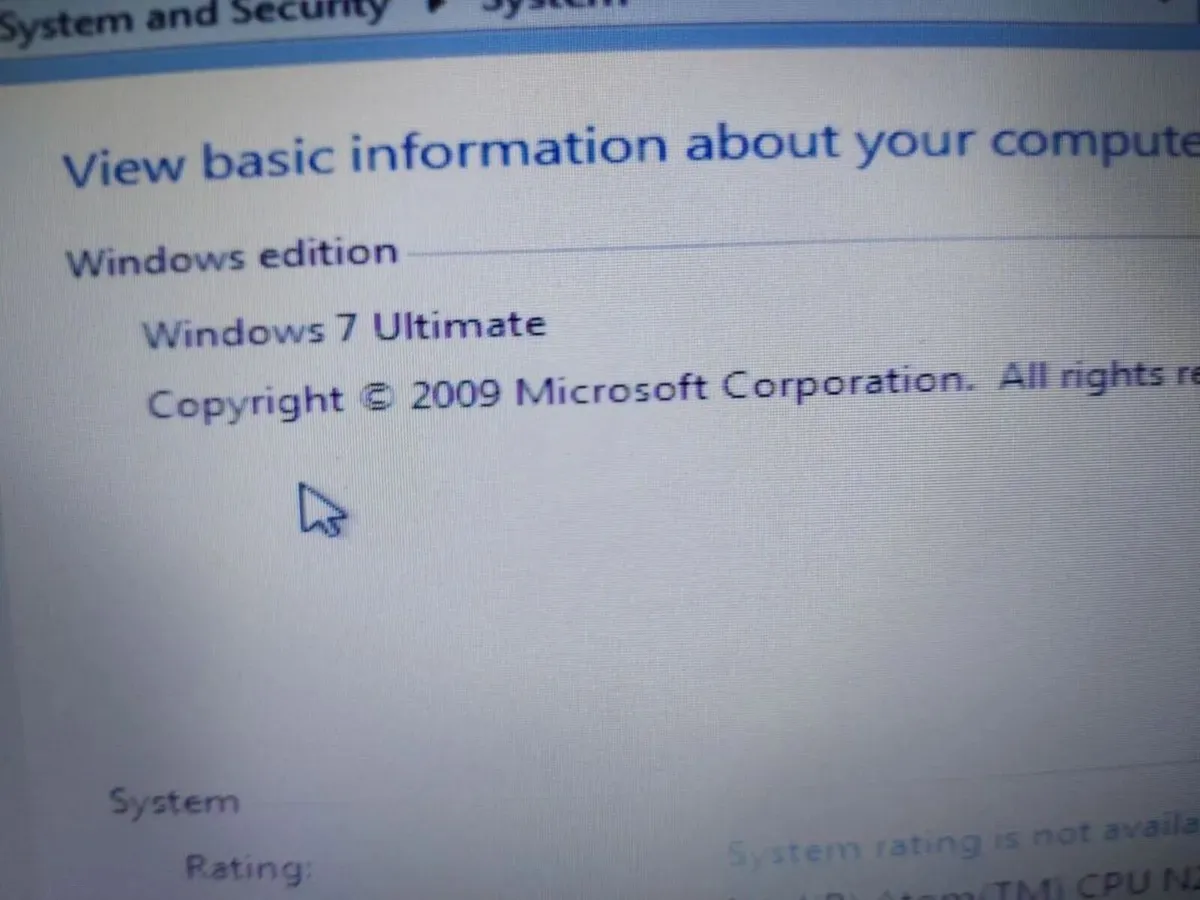 Asus Seashell Series Laptop, Red, 1GB, 320GB Win 7 - Image 2