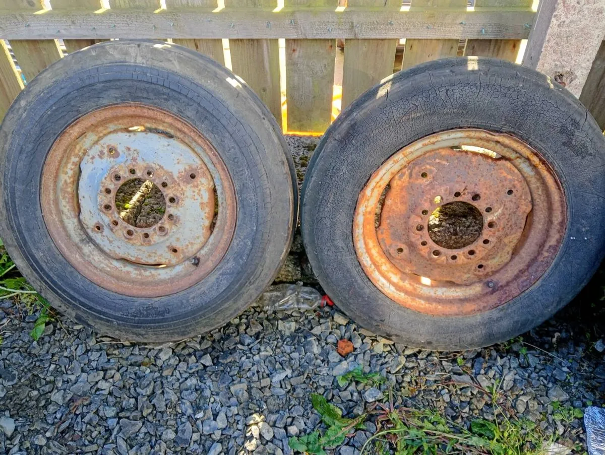 Implement,baler & muckspreader wheels for sale - Image 2