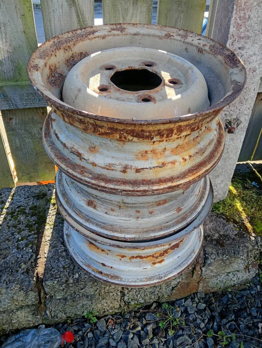 Implement,baler & muckspreader wheels for sale - Image 4