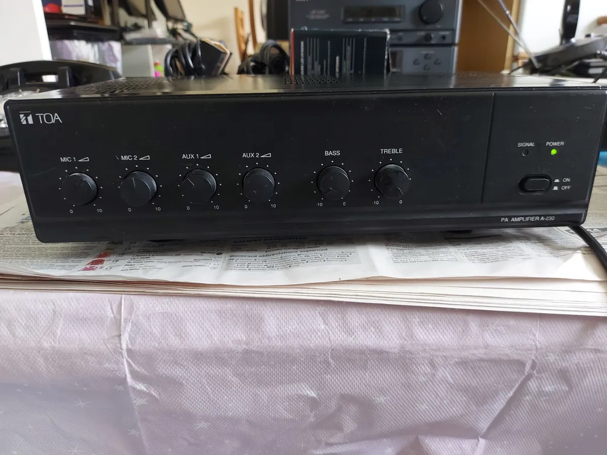 TOA PA AMPLIFIER A-230, as new, in excellent condi - Image 2