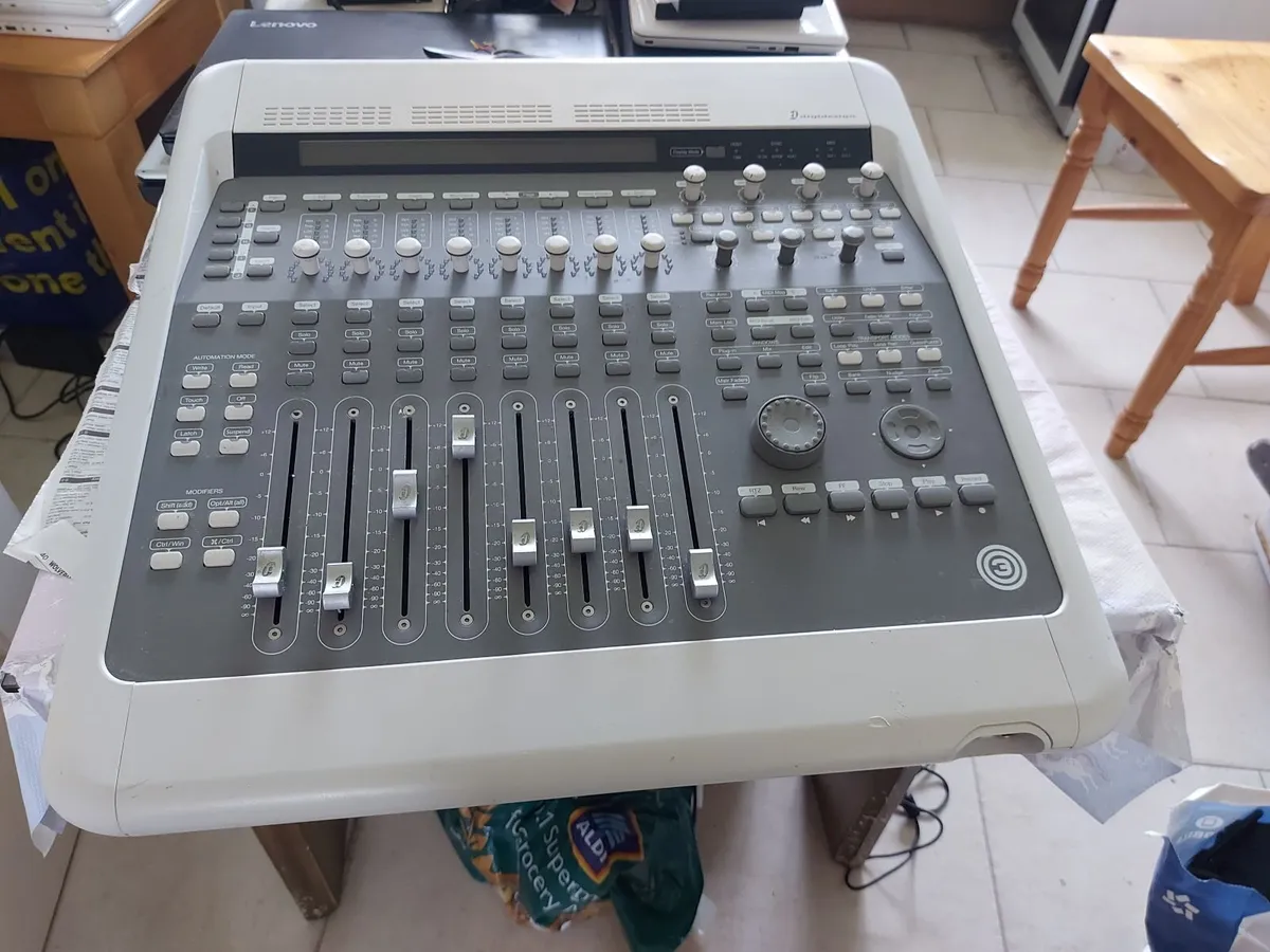 DJ Mixer Digidesign 003 Recording Interface - Image 3