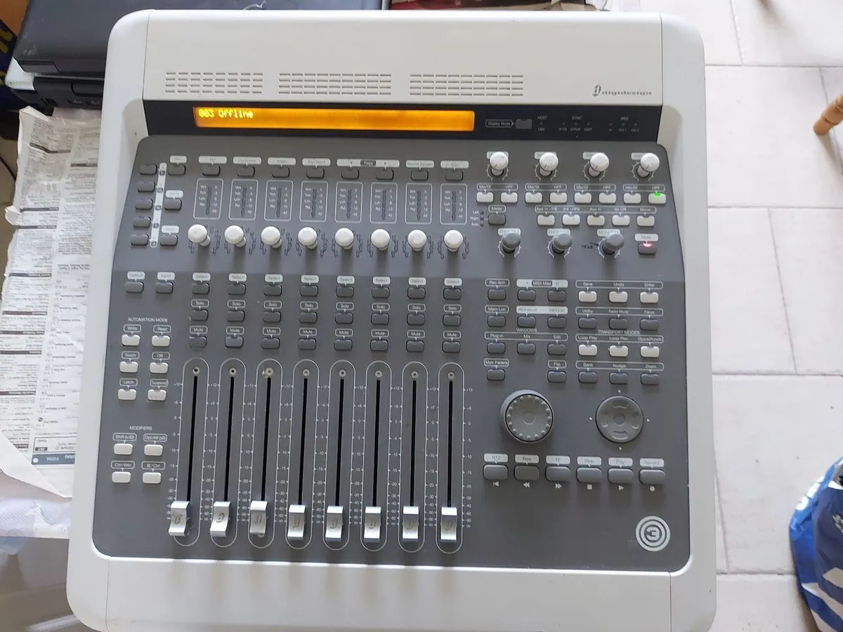 DJ Mixer Digidesign 003 Recording Interface - Image 1