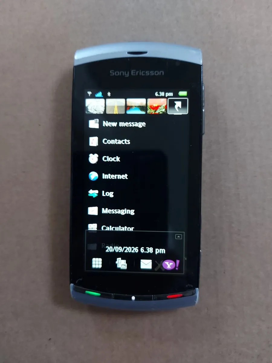 Sony Ericsson Model U5i, 8.1 MP camera - Image 2