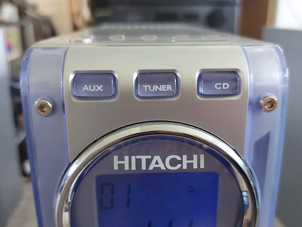 HITACHI Stereo Music System, Model AX-M67 - Image 4