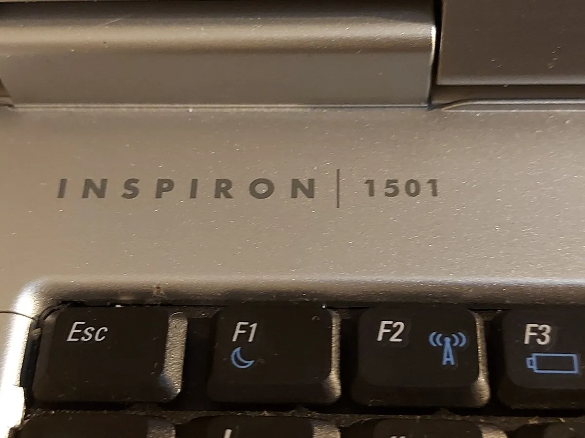 Dell Inspiron 1501 Laptop, 1GB Ram, 120GB HDD Win7 - Image 2