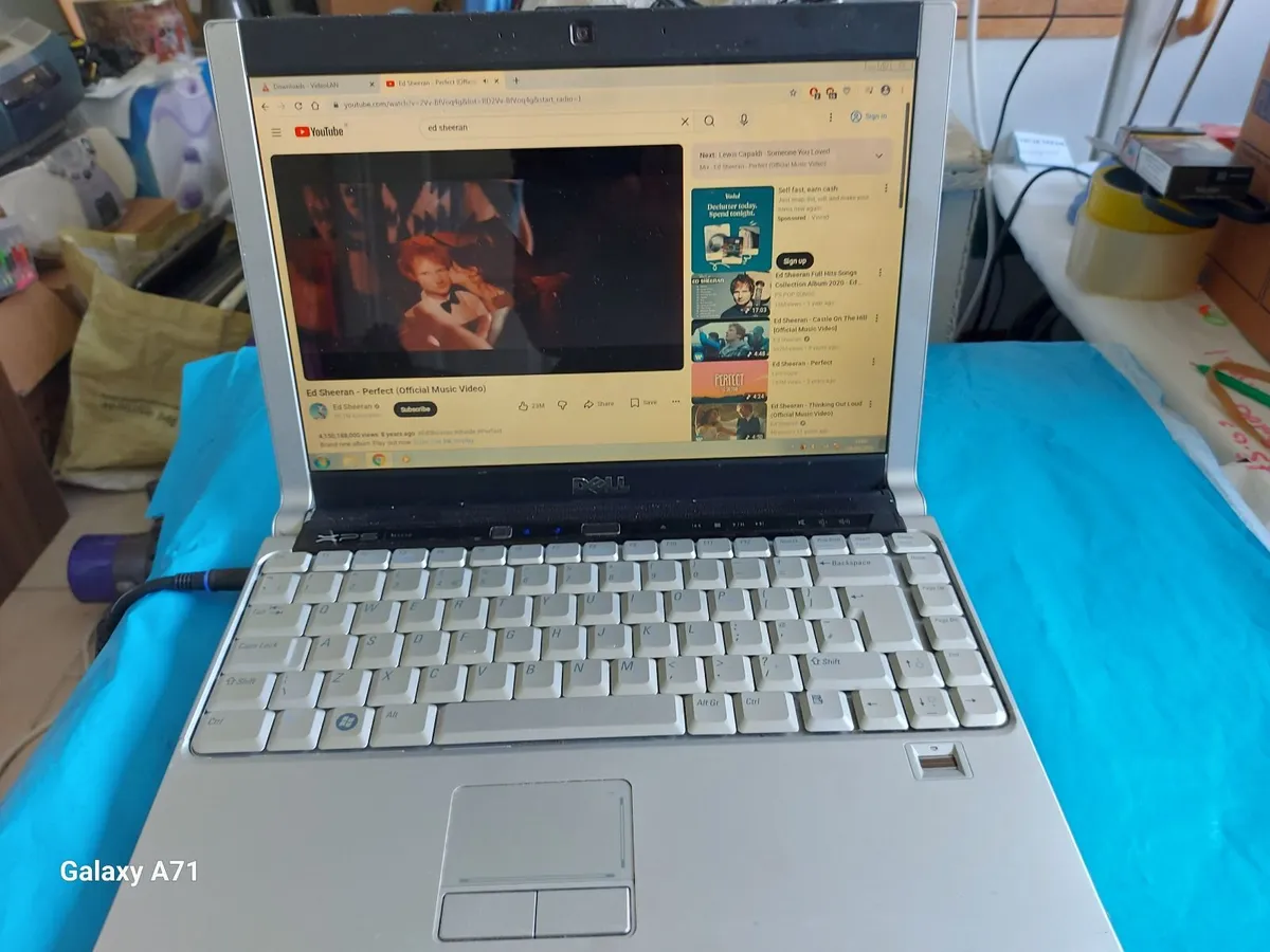 DELL Laptop XPS M1330, Windows 7, 4GB Ram, 300GB - Image 3