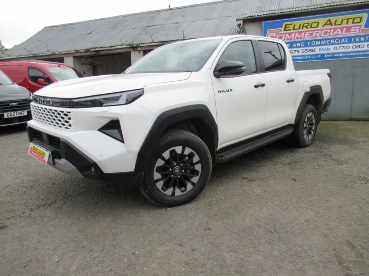 2.8l 4dr Auto 201 BHP - Image 2