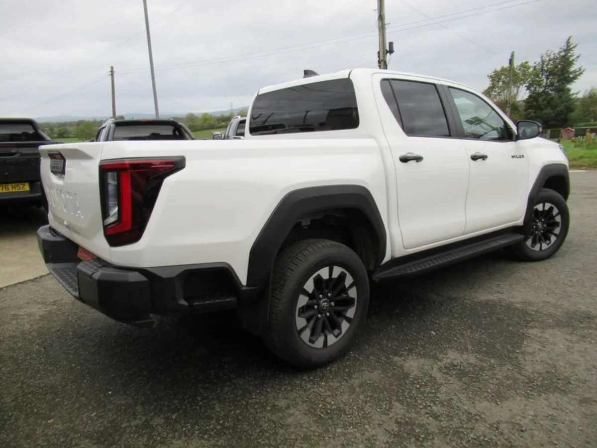 2.8l 4dr Auto 201 BHP - Image 4