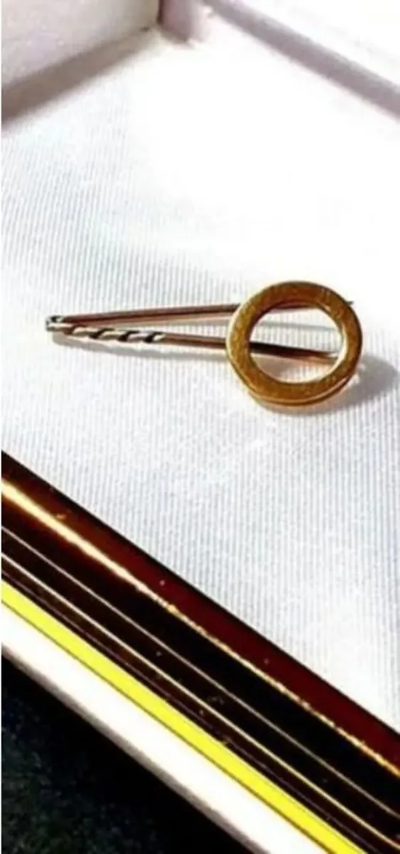 Vintage 9ct Gold Tie Pin - Image 4