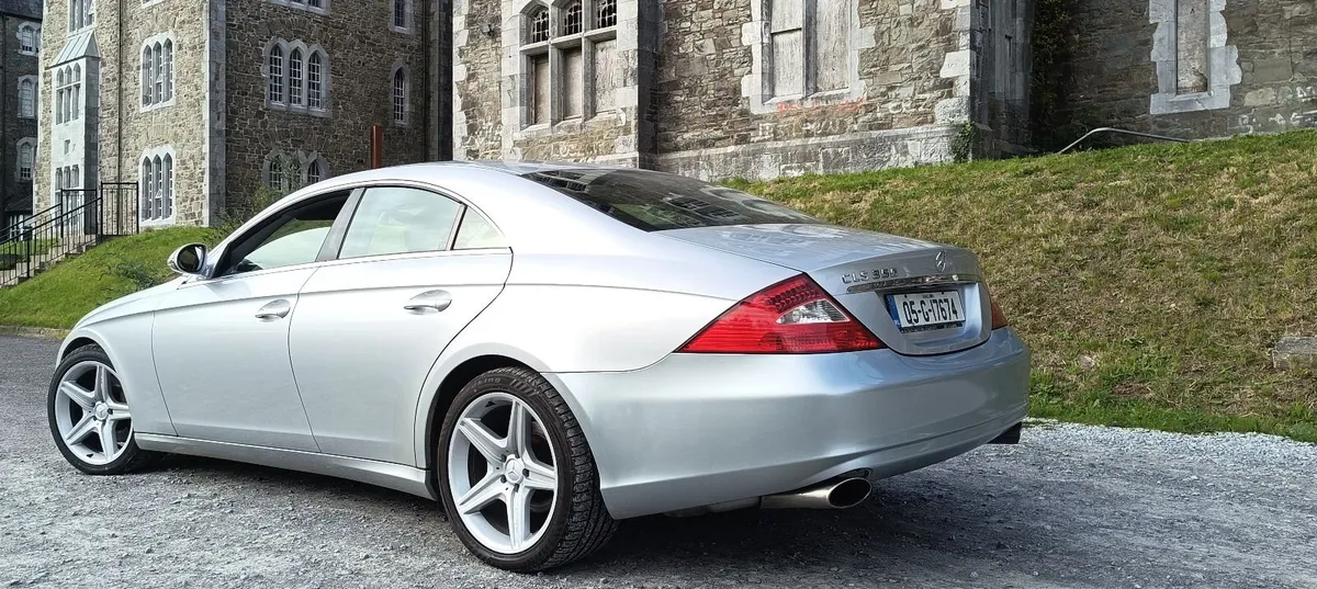 Mercedes-Benz CLS 2005 - Image 4