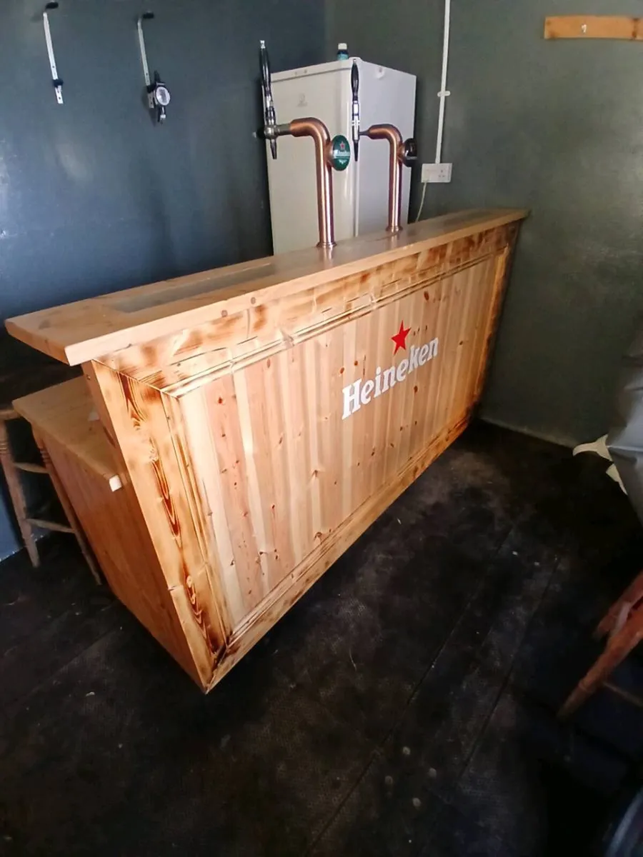 Home bar - Image 1
