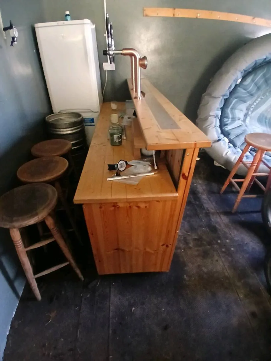 Home bar - Image 2