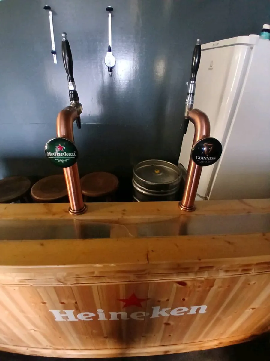 Home bar - Image 3
