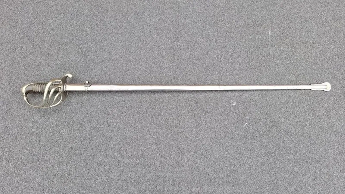 Antique french officers sword - Image 2