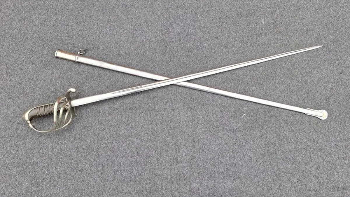Antique french officers sword - Image 3