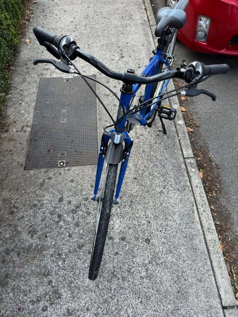 Apollo Transfer Hybrid Bike - Image 3