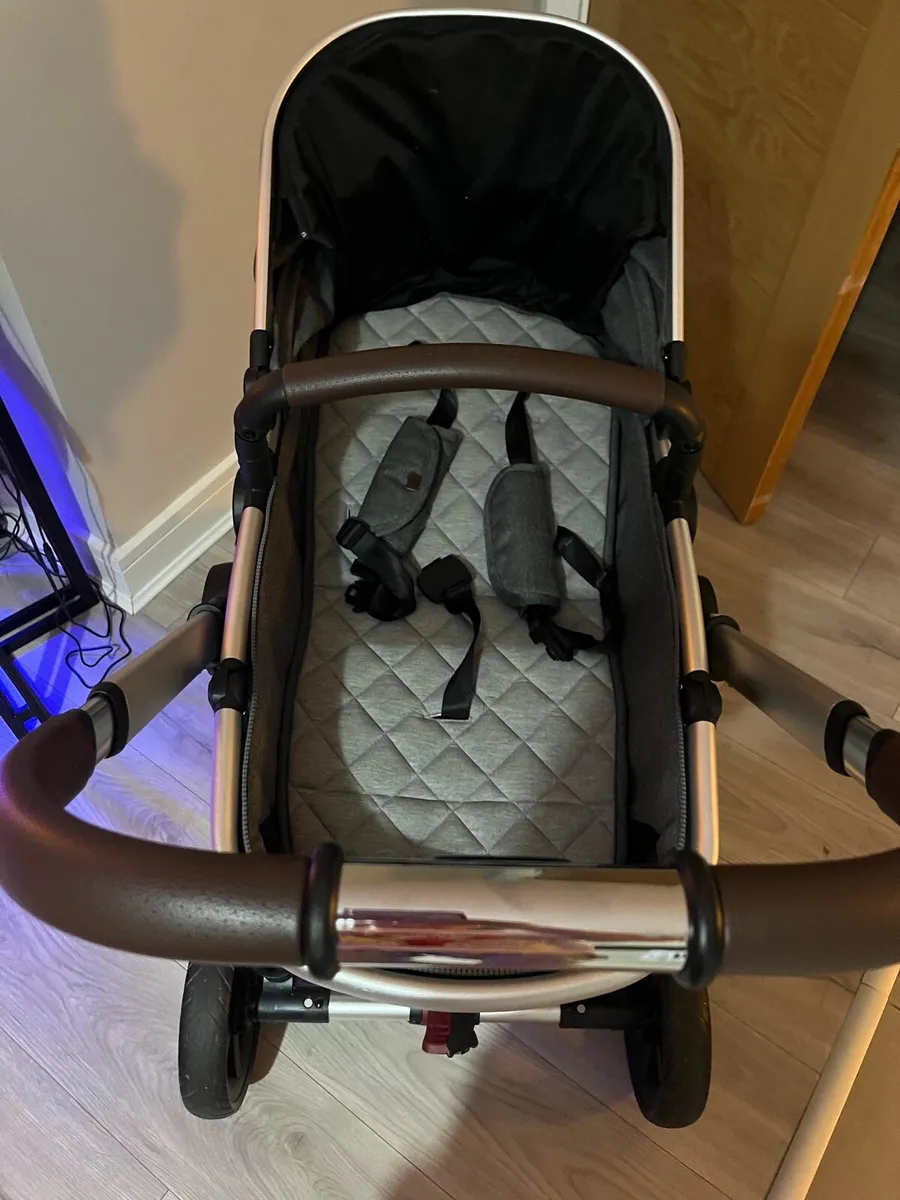 Panorama pram, car seat, isofix - Image 3