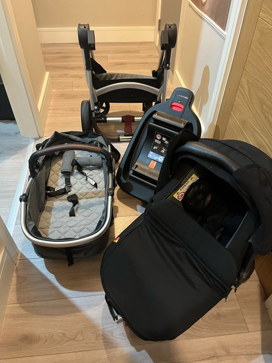 Panorama pram, car seat, isofix - Image 1