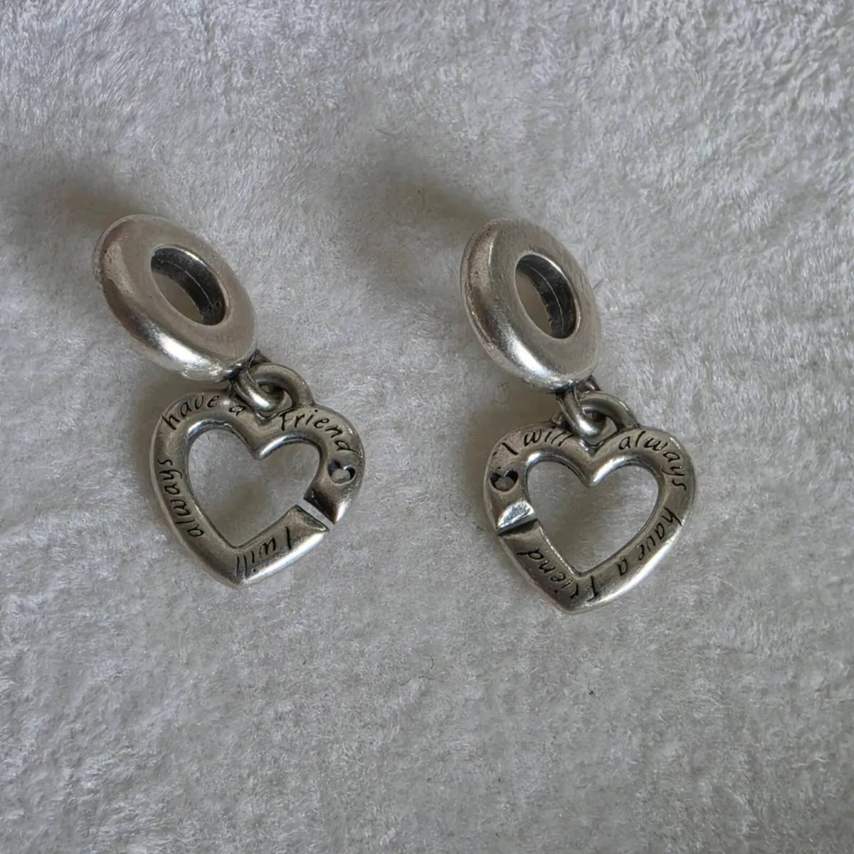 PANDORA LINKED SISTER HEARTS SPLIT DANGLE CHARM - Image 1
