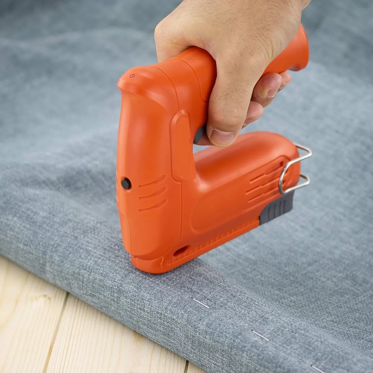 Cordless Stapler Nailer 4V for DIY and Crafts - Image 4