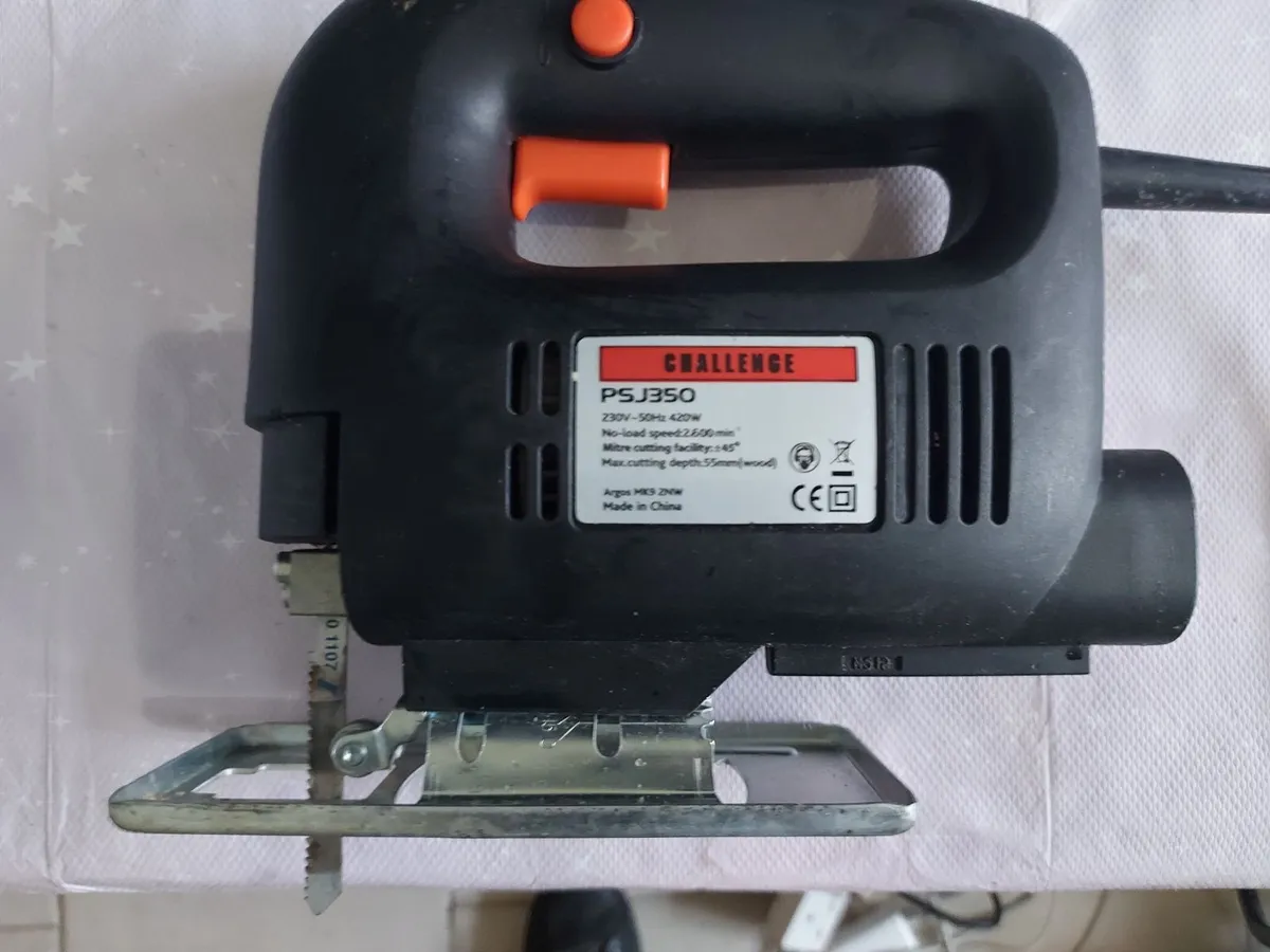 AS NEW Challenge Jigsaw, Model PSJ350 - Image 1