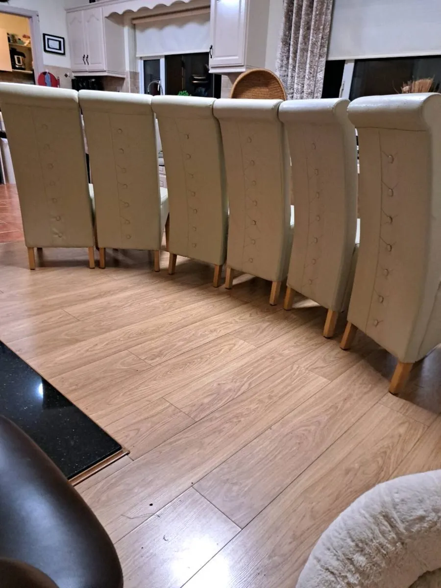 Kitchen chairs - Image 3