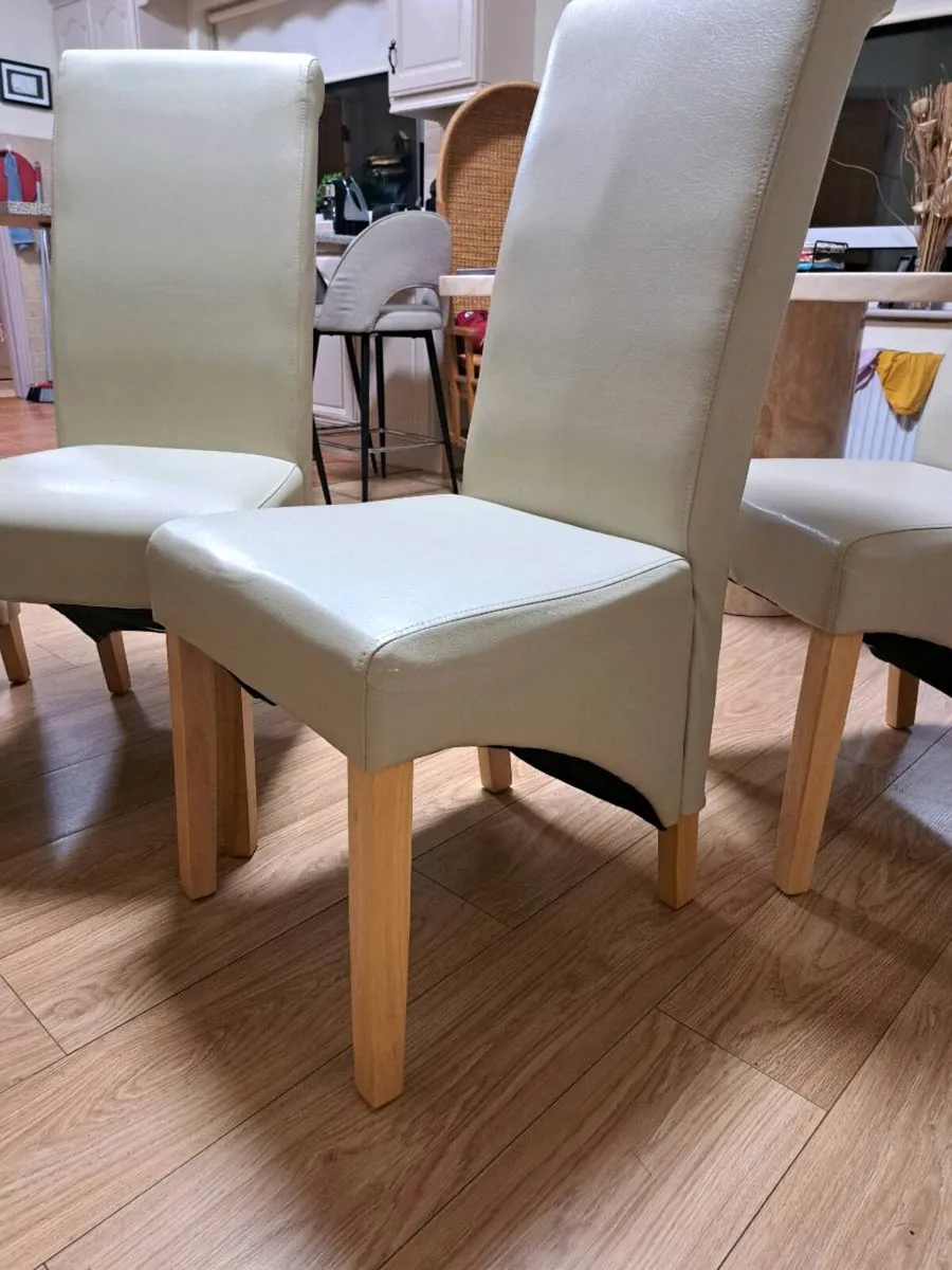 Kitchen chairs - Image 4