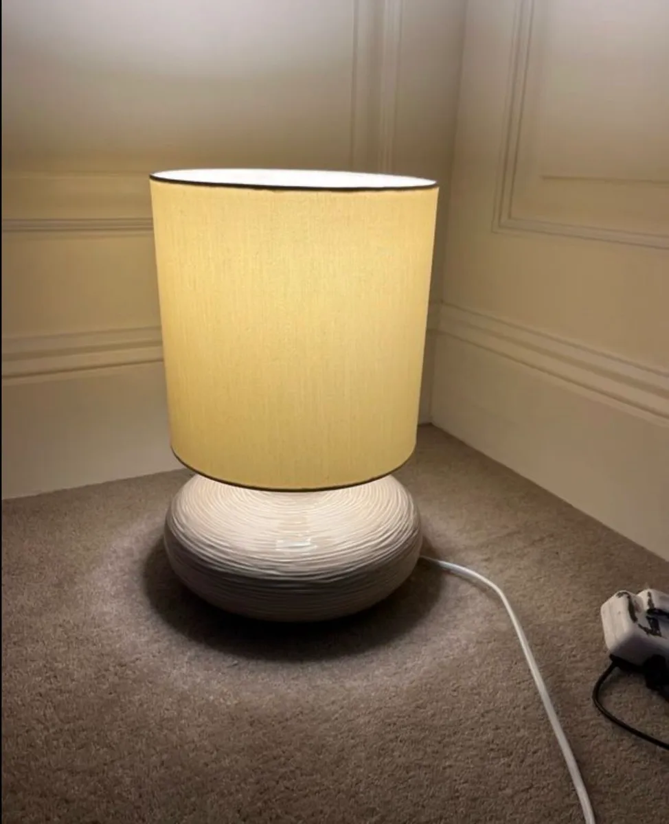 Table lamp - Image 3