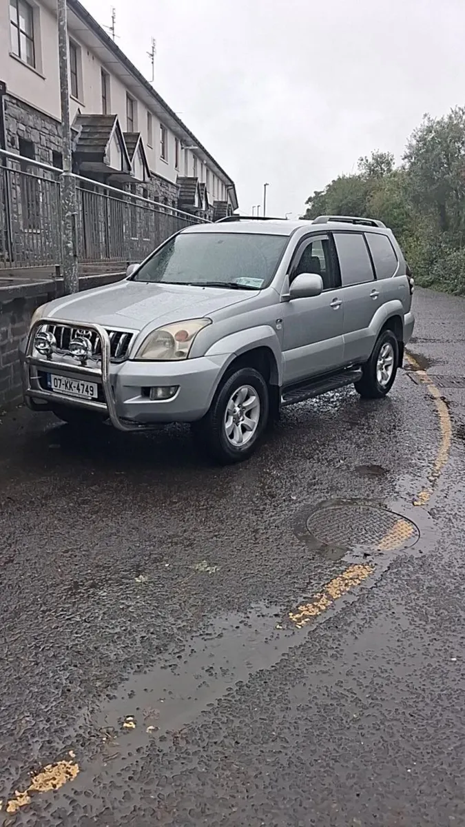 07 Landcruiser - Image 4